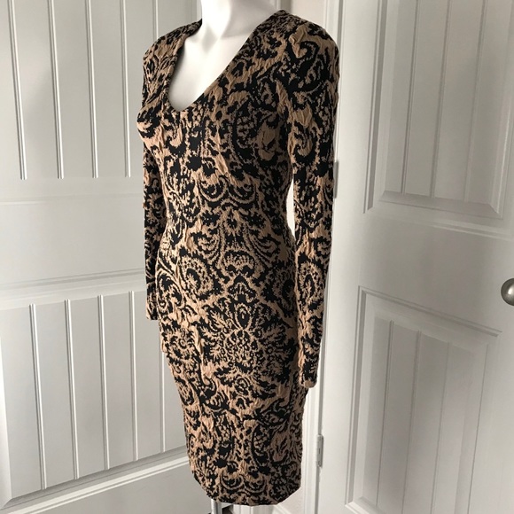Tracy Reese Long-Sleeve Form-Fitting Midi Dress - Picture 1 of 9